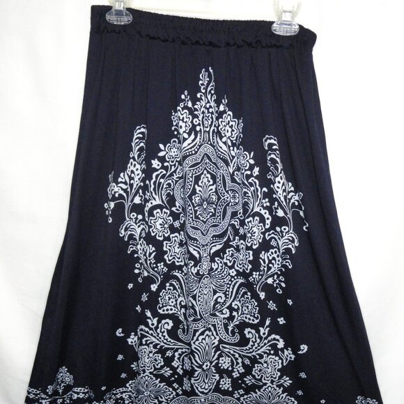 3 for $10 Maxi Skirt Navy Blue White Bohemian Design No Size Tag See Dimensions - Picture 1 of 6